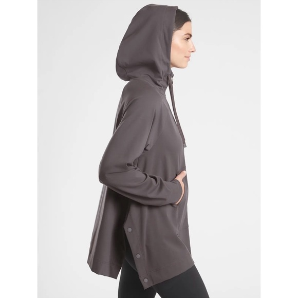 EUC Athleta Glacier handkerchief hoodie poncho - extra small - Picture 2 of 13